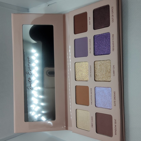 Wander Beauty Eyeshadow Palette - Picture 3 of 4